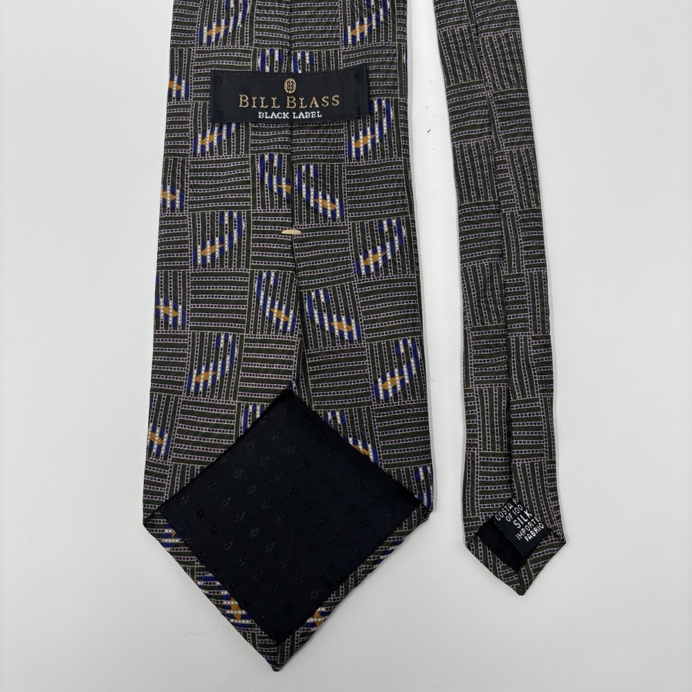 Bill Blass Black‎ Label Men's Silk Necktie 56x4